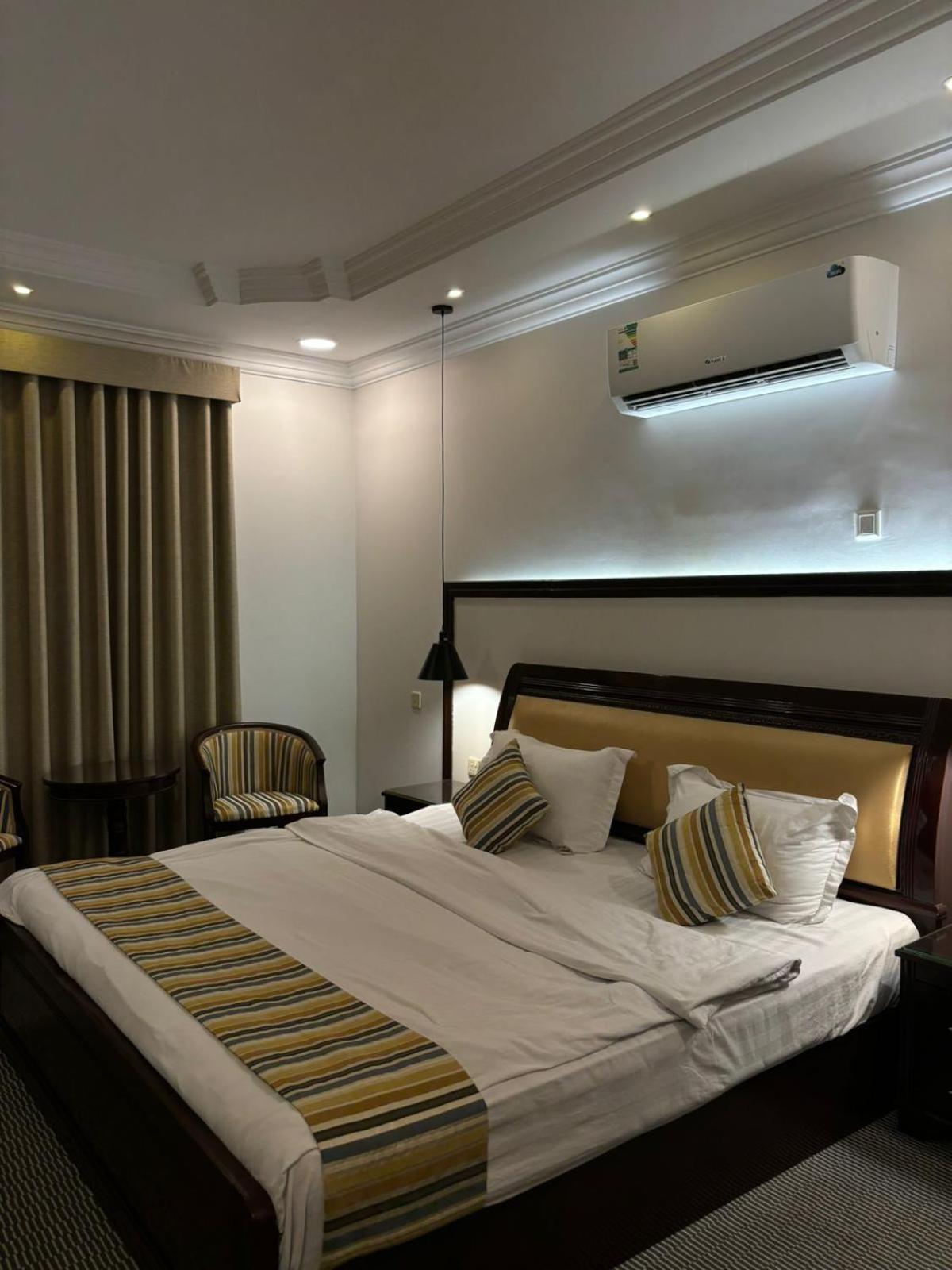 Al Mokhmalia Serviced Apartments Медина Экстерьер фото