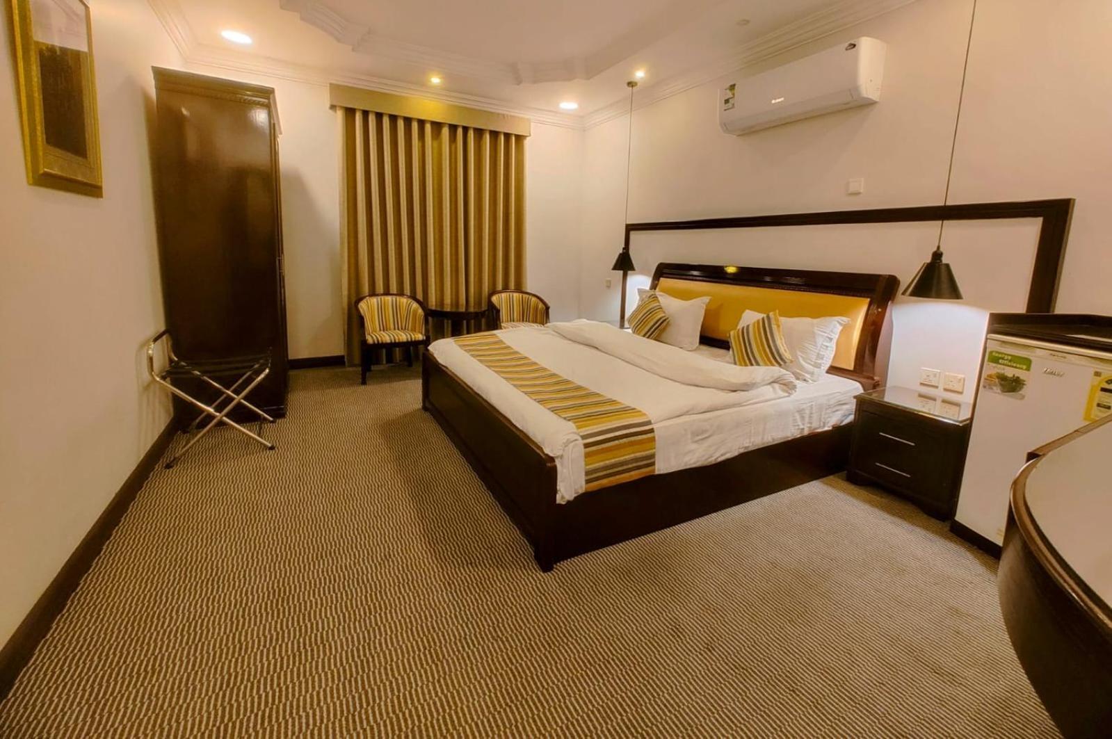 Al Mokhmalia Serviced Apartments Медина Экстерьер фото